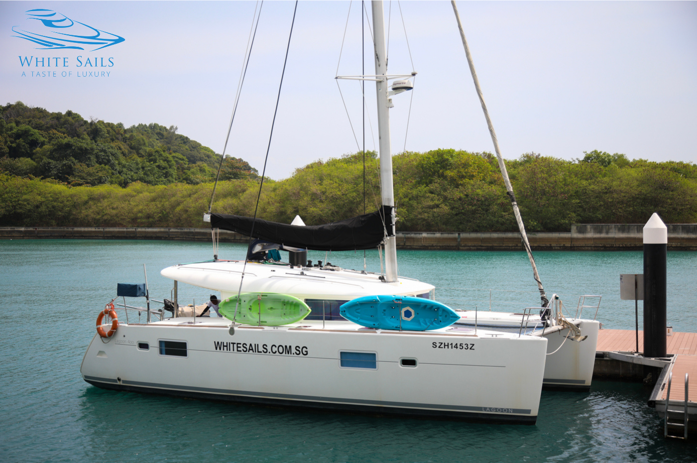 Enjoy 15% Off 4-Hour Yacht Charter To Lazarus Island For Up To 5 Pax